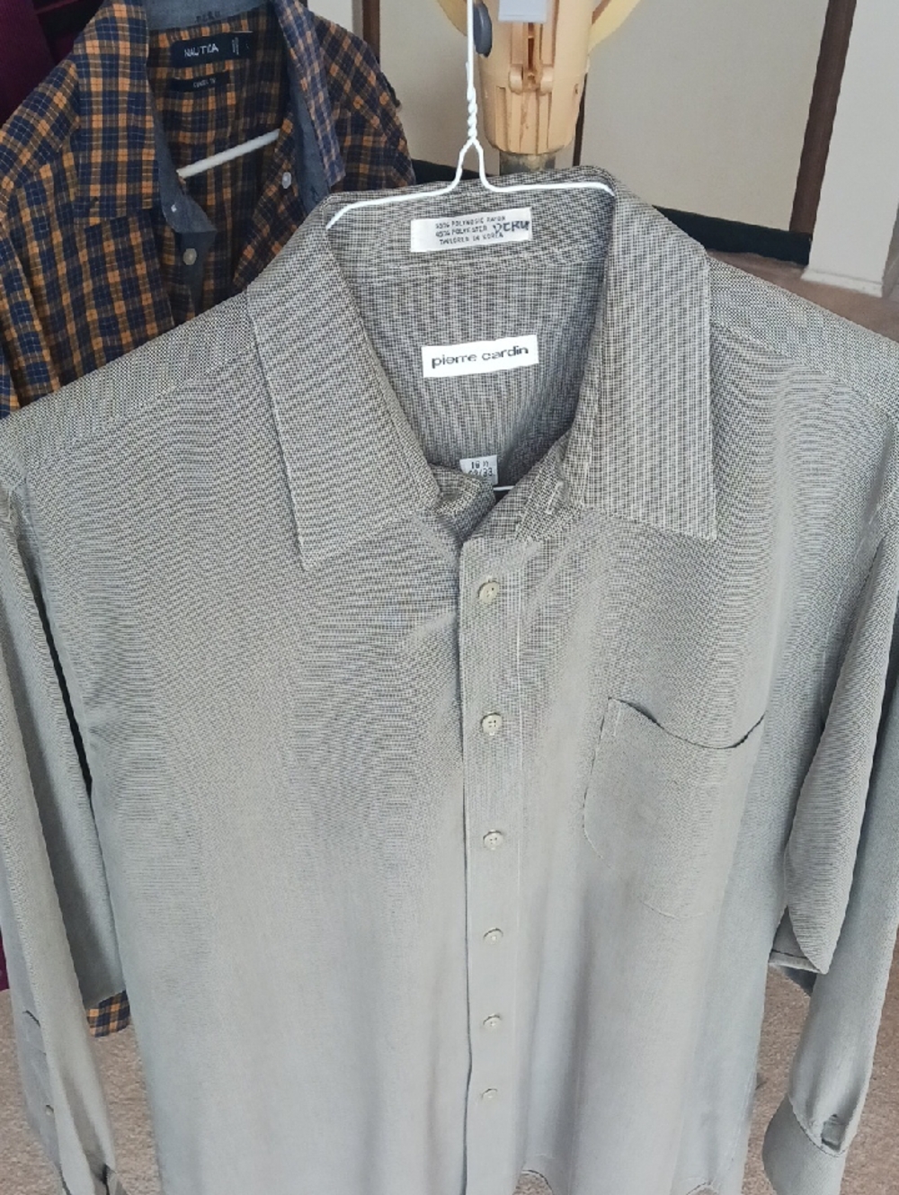 Men's Vintage Dress Shirt,Pierre Cardin,sz 161/2, 32-33 sleeve- NEW,sage/blk